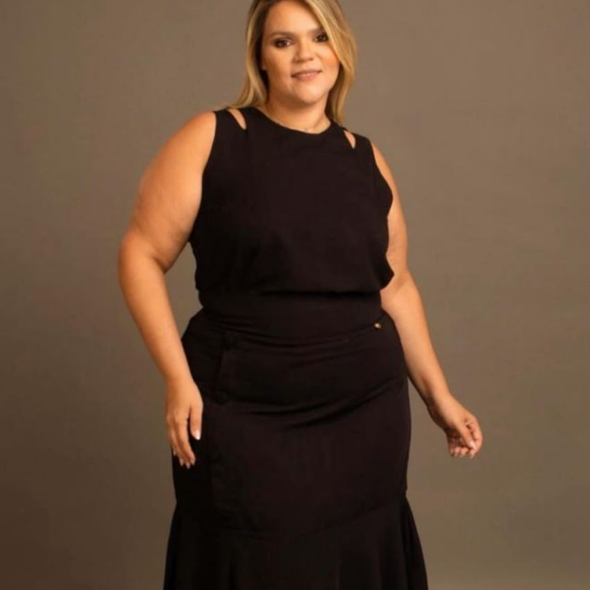 Conjunto Saia e Blusa Plus