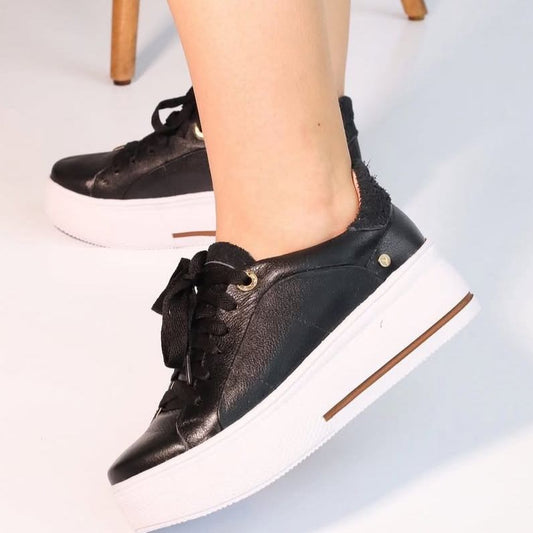 Tênis de Couro